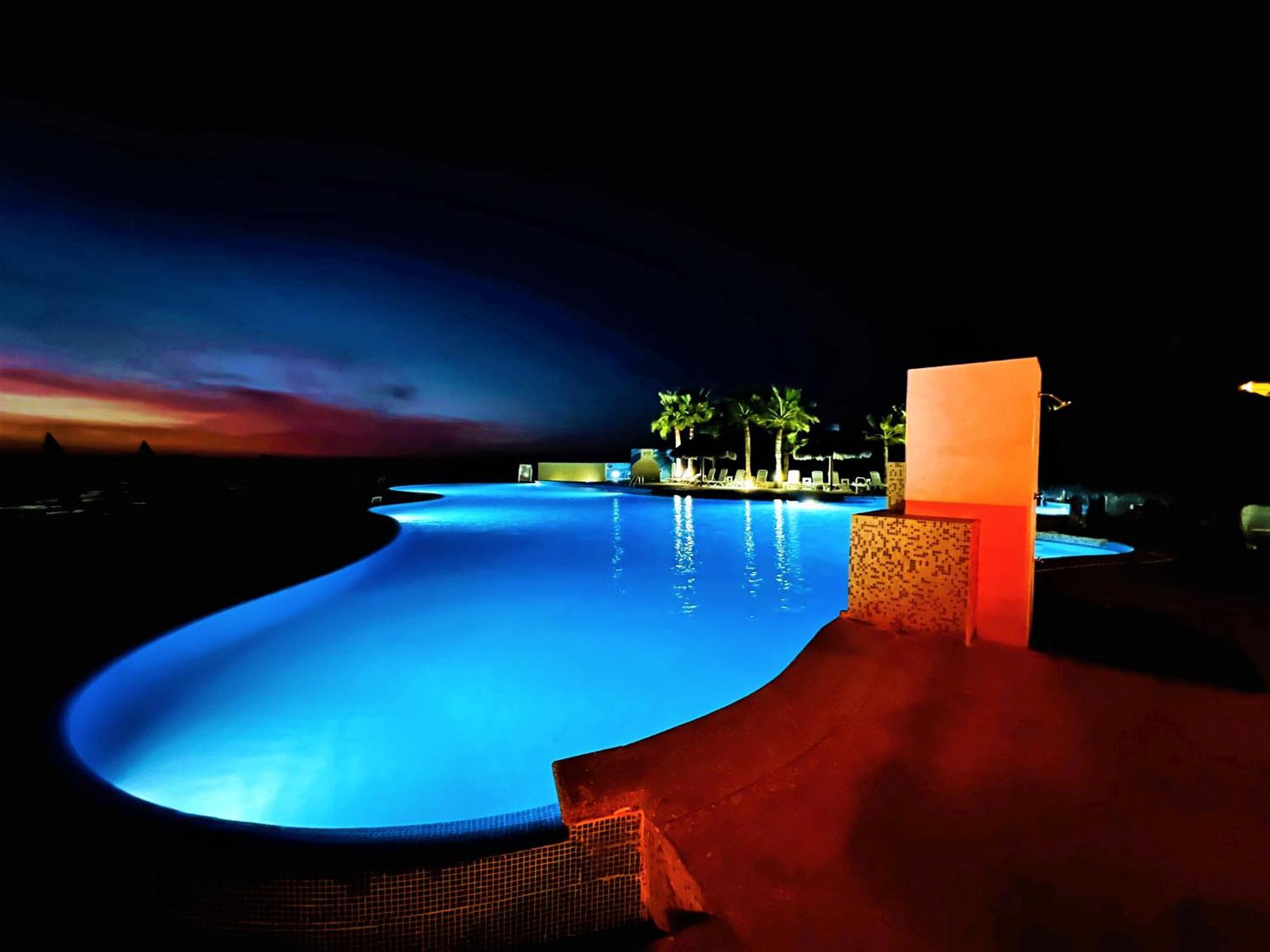 Rocky Point - Ocean Front - King - Suites - Sleeps12 - Gated - Pools Wi-Fi Bahia La Choya Exterior photo